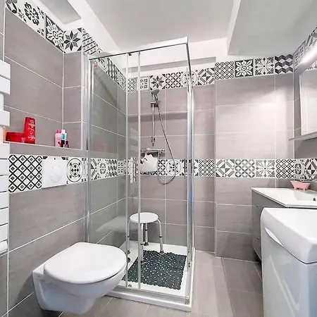 La Caravelle 2 Pieces Front Daire *